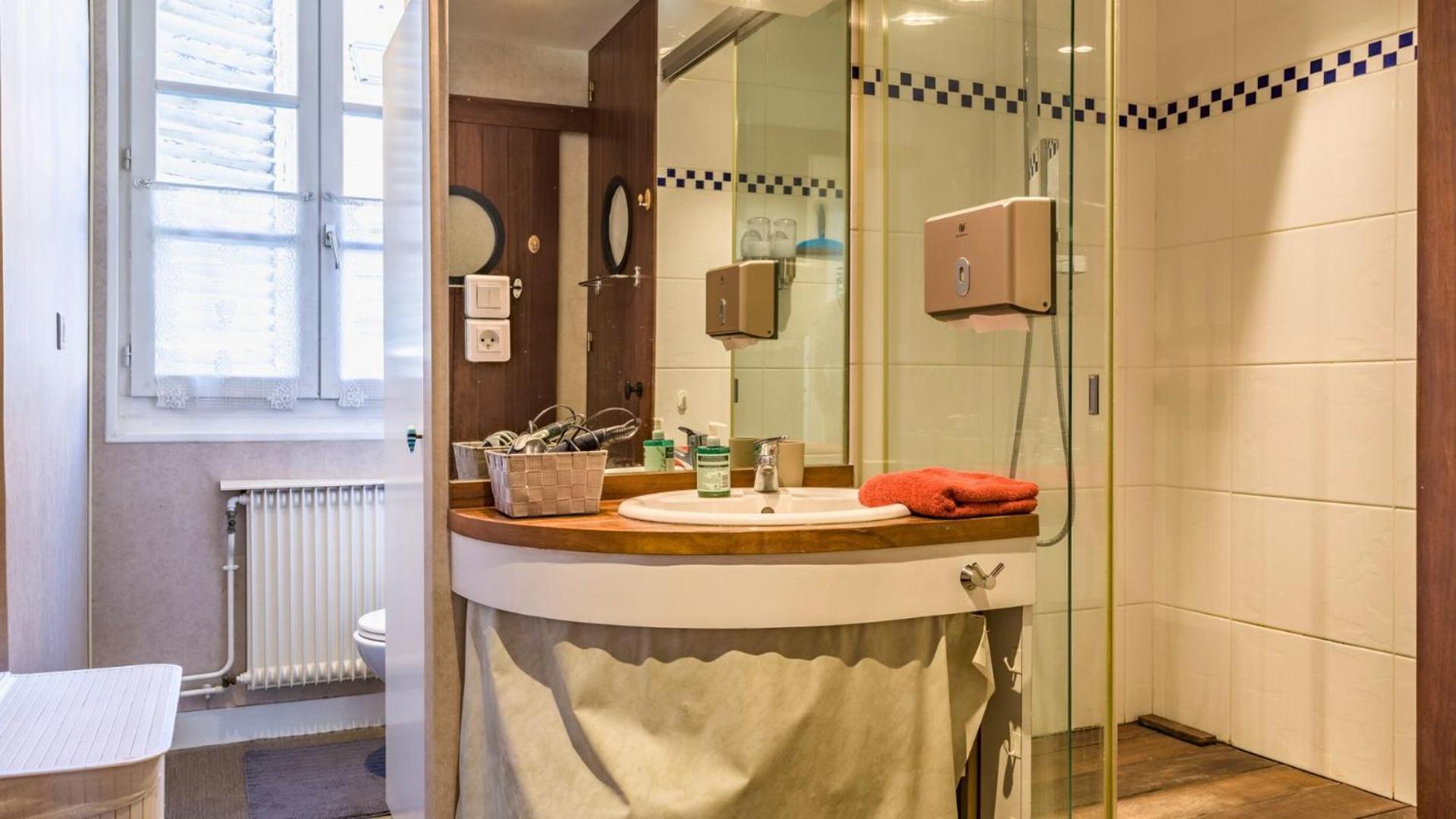 Chambre Privee Confort Charme Hypercentre Chez L'Habitant Troyes Eksteriør bilde
